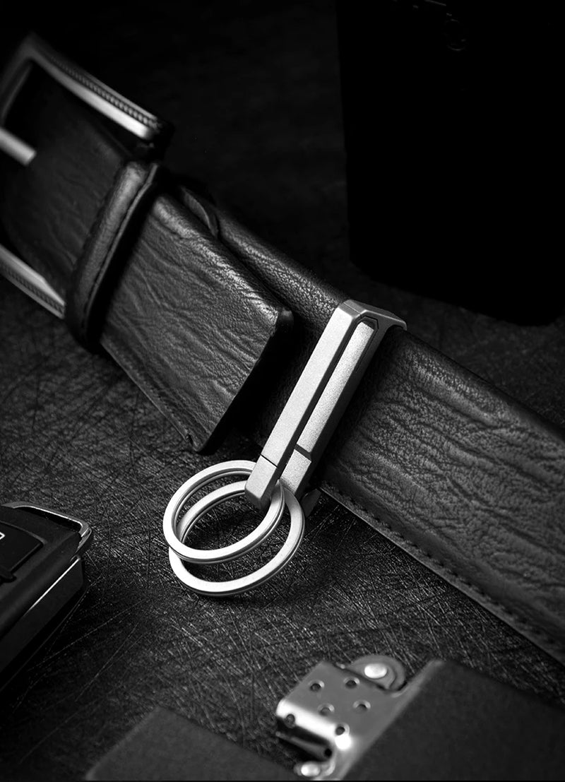 Real Titanium Key Chain Men Belt Car Key Chain Creative Ultra Lightweight EDC Waist Hanging Key Ring Holder Luxury Best Gift